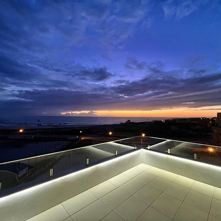 Povoa De Varzim-Sleeps4-Beachfront-Ac-Parking Exterior foto